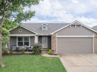 8452 E 160th Pl S, Bixby, OK 74008
