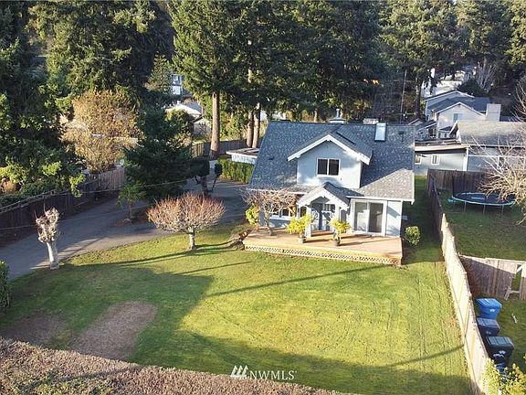 2nd image of 8819 116th St SW