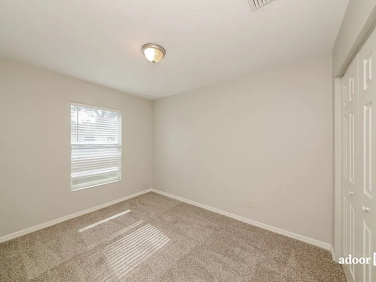 4114 11th St E — Photo 9