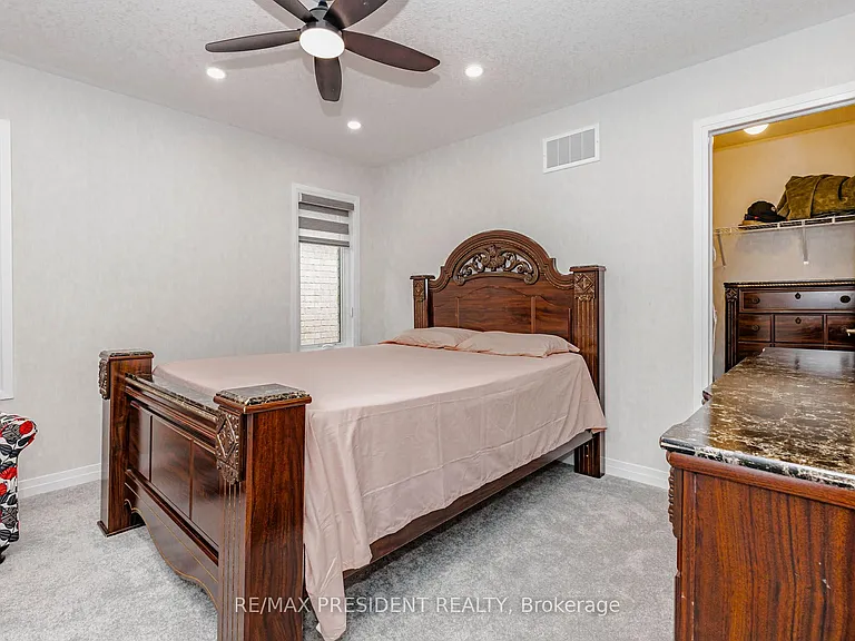 405 Newman Dr — Photo 41