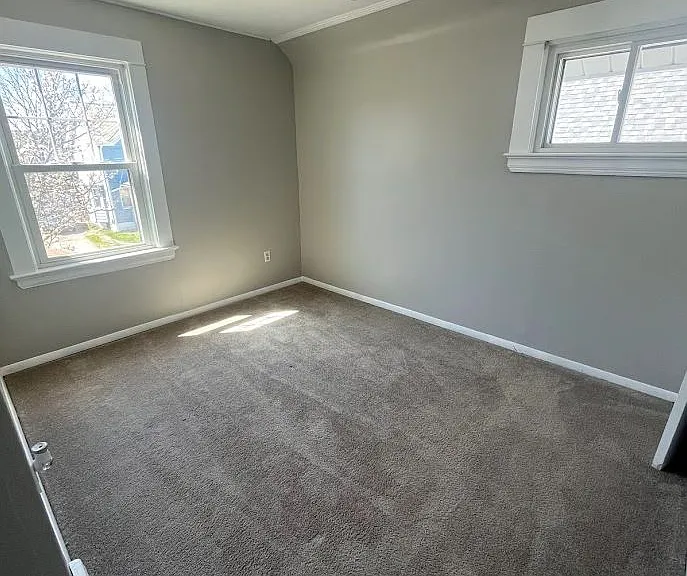 1435 Gridley St — Photo 11