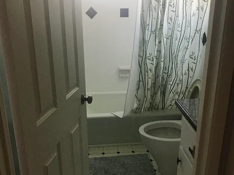 4900 McConnell Ave — Photo 9