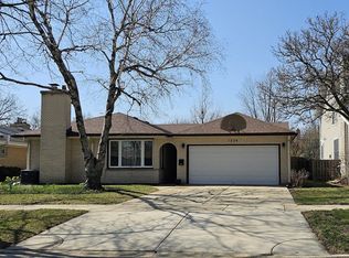 1208 N Walnut Ave, Arlington Heights, IL