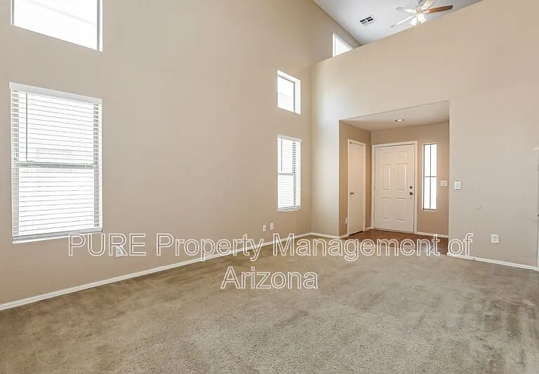 34467 N Picket Post Dr — Photo 3
