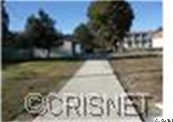 2nd image of 16321 Lost Canyon Rd