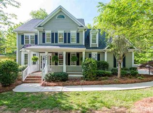 405 Sunset Grove Dr, Holly Springs, NC 27540