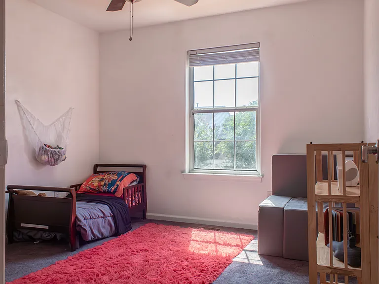 210 Rockwood Pl — Photo 42