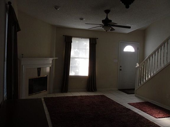 5th image of 2502 Nugget Ln #C