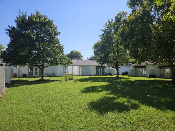 802 E Main St APT 20, Murfreesboro, TN 37130