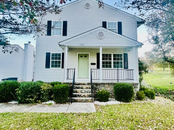 2988 Stonebridge Cir, Vinton, VA 24179