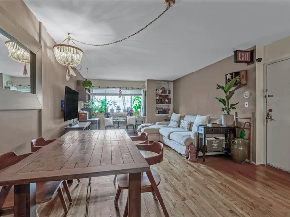 87-03 57th Road image 8 of 20