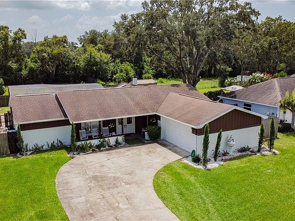 2nd image of 7249 Woodbrook Dr