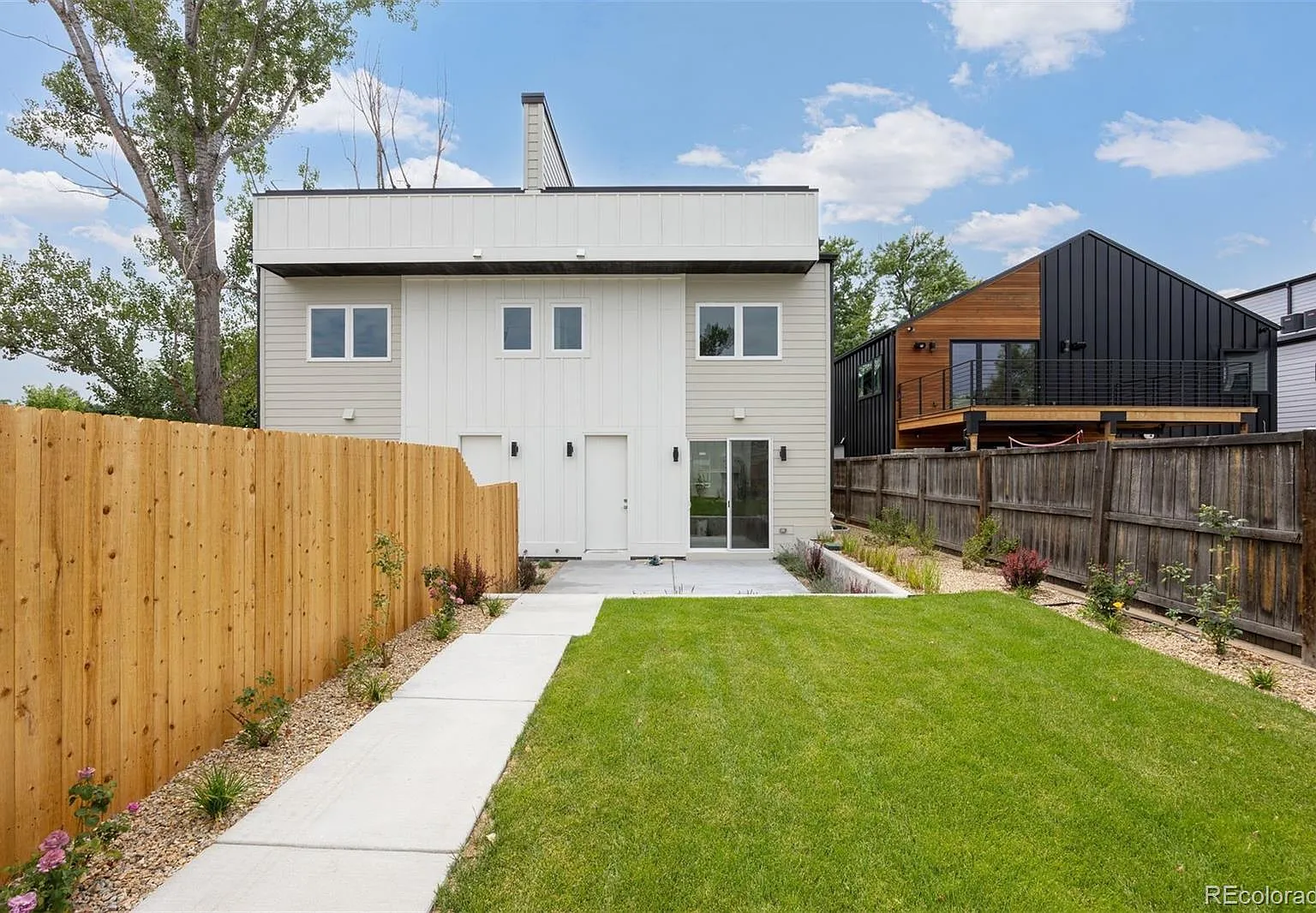4 bed, 5.0 bath, 4004 sqft, $7,500 — Photo 4