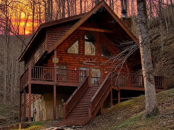 2244 Valley Mountain Way, Sevierville, TN 37862