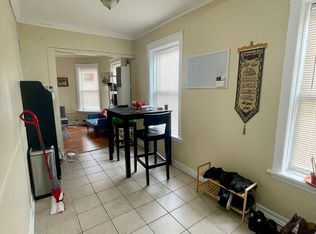 3234 N Pulaski Rd APT 2B, Chicago, IL 60641