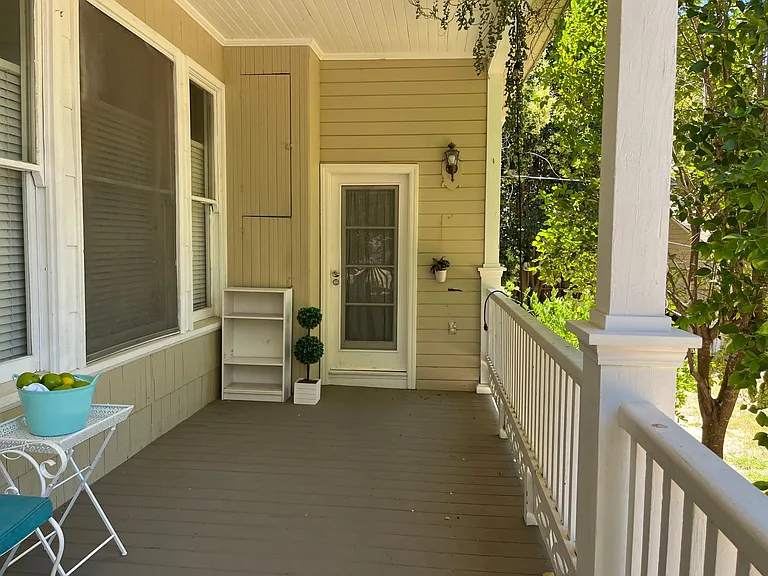 627 Rose Ave #1 — Photo 15