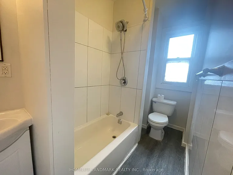985 Main St E #3 — Photo 21