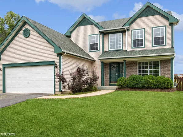560 Lake Plumleigh Way, Algonquin, IL 60102