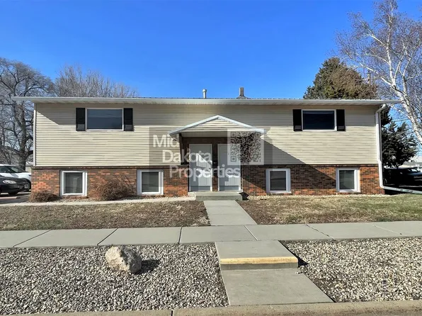 200 W 7th, 200 W 7th Ave #1, Mitchell, SD 57301