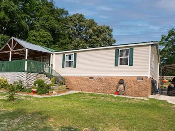 5360 Live Oak Rd, Dalzell, SC 29040