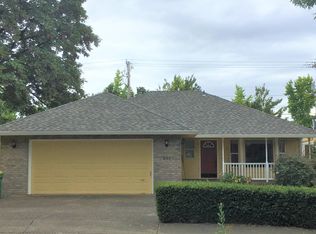 250 Forest Pl, Forest Grove, OR 97116