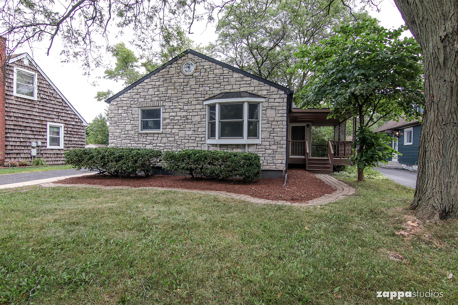 609 S Park Rd photo 1