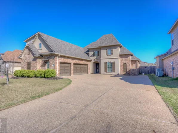719 Dumaine Dr, Bossier City, LA 71111