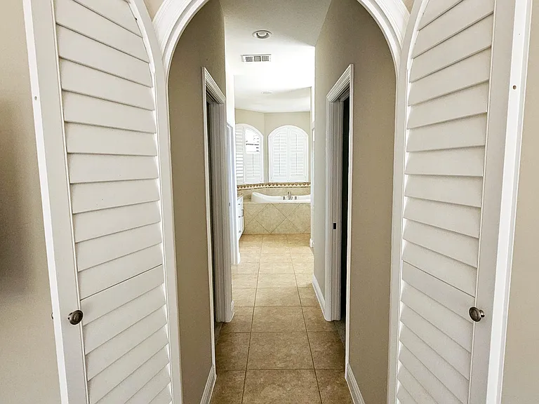 244 SE 20th Ct — Photo 20