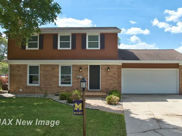 4121 Mackinaw St, Saginaw, MI 48602