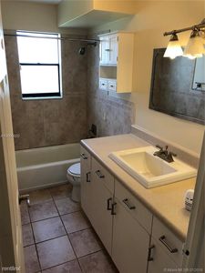 500 NE 2nd St APT 219, Dania, FL, 33004