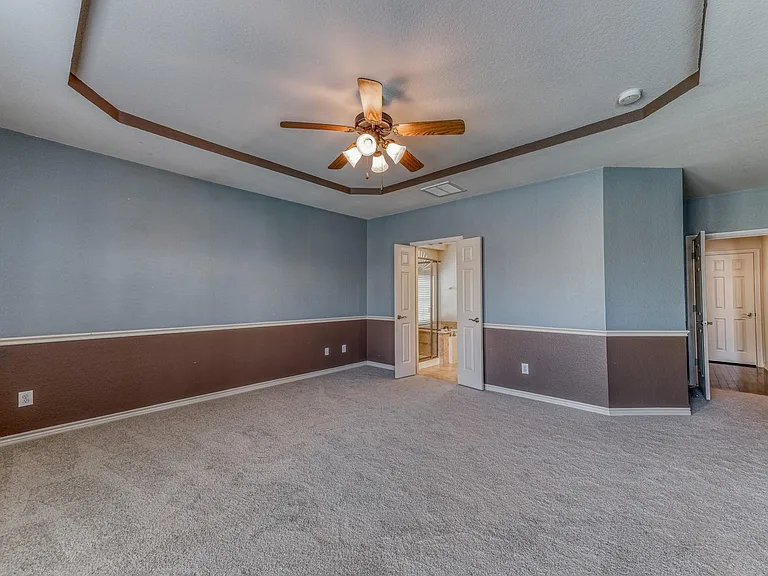 5716 Sleepy Creek Ln — Photo 21