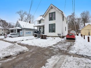 231 E Lincoln Ave, Ionia, MI 48846