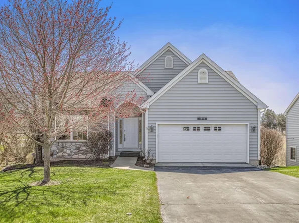 8804 Tamarisk Cir, Richland, MI 49083