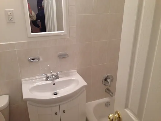 Rented by Kings Court Real Estate | media 14