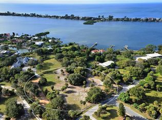 309 Lychee Rd, Nokomis, FL 34275