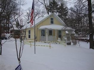 2351 Ravenna Rd, Ravenna, OH 44266