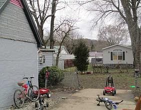 3rd image of 122 Maryland Ave N