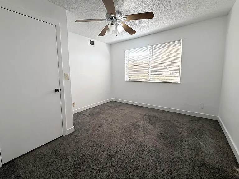 9977 Westview Dr #111 — Photo 23