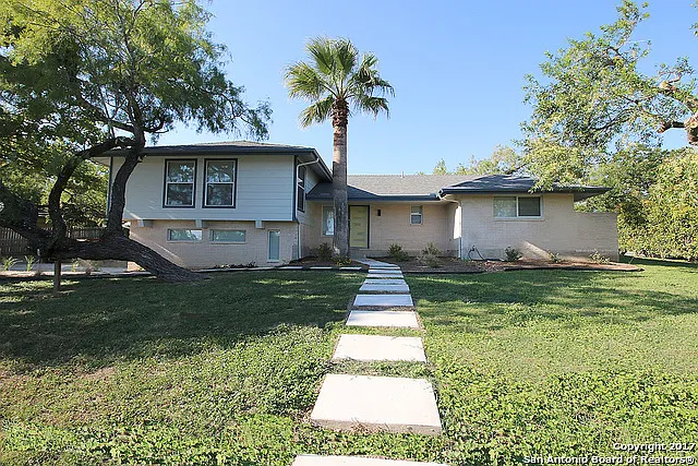 101 Aribe Dr — Photo 1