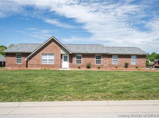 2801 Boulder Court, Jeffersonville, IN 47130