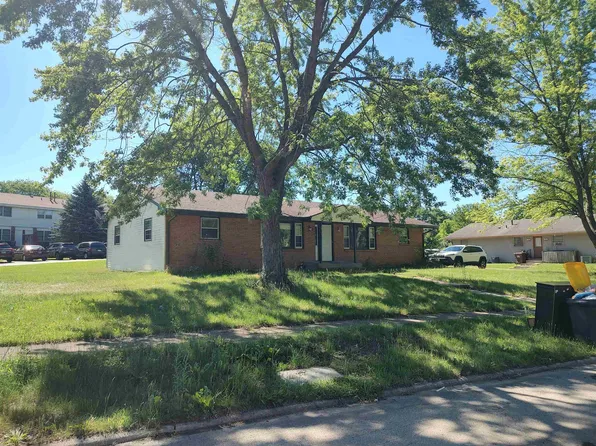 4610 Yale Dr, Rockford, IL 61109