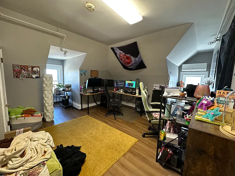 899 Hancock St — Photo 22