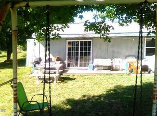 3105 W Dowling Rd, Delton, MI 49046