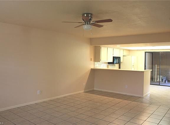 3rd image of 8559 Tamara Ct #8561