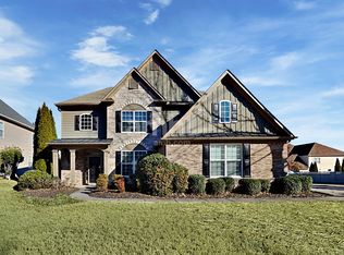 132 Northbrooke Trce, Woodstock, GA 30188