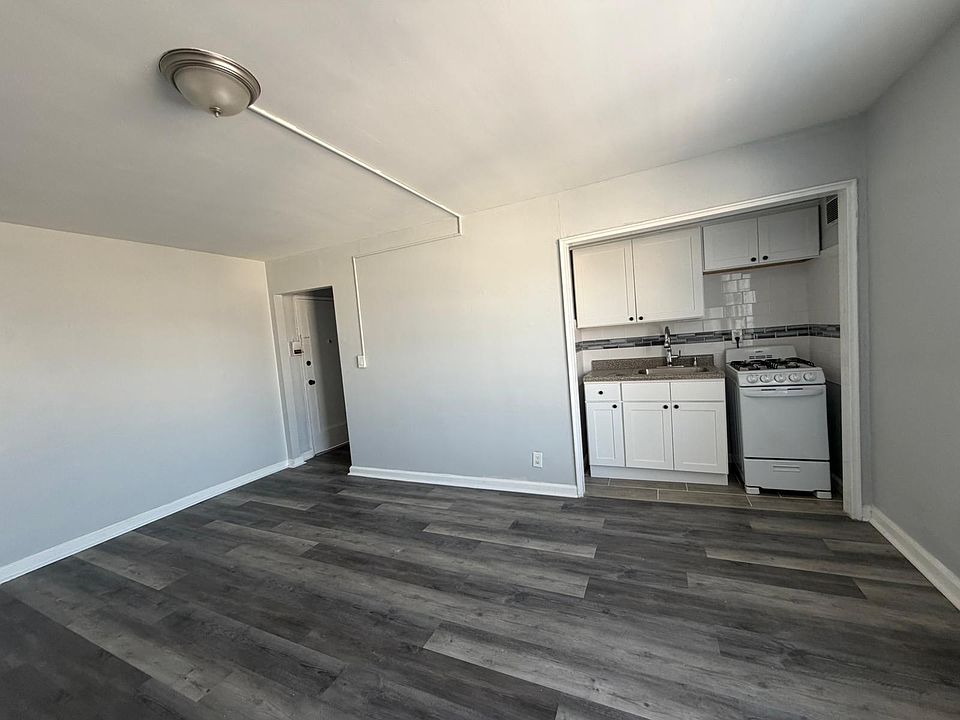 2nd image of 28 Summer St #31E