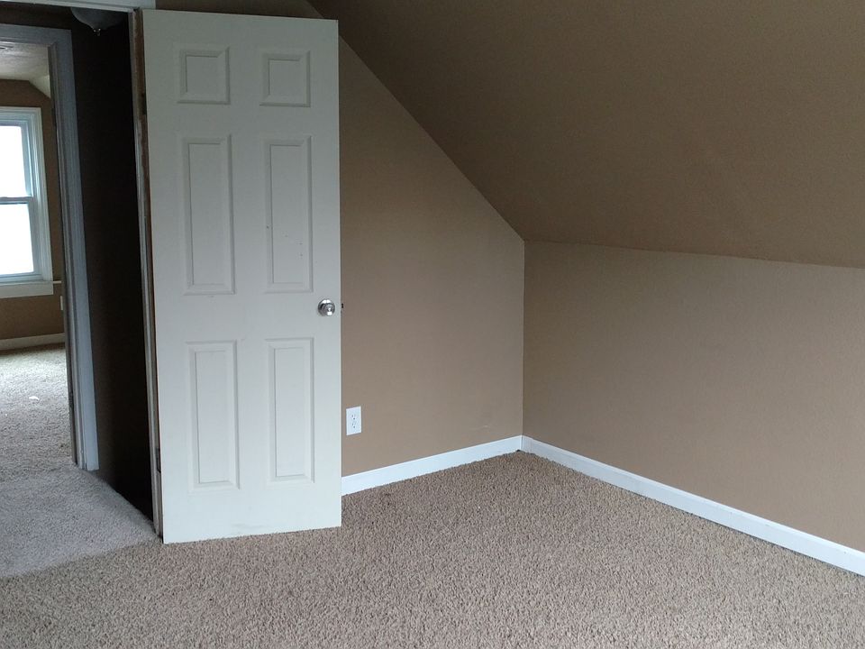 1st image of 5631 Askew Ave