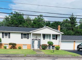 206 S Washington Ave, Jermyn, PA 18433