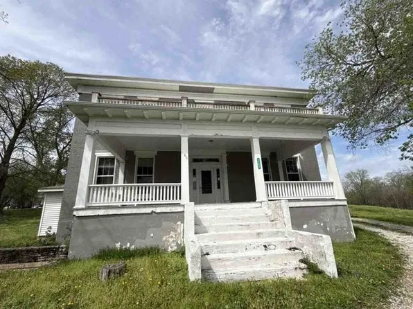 2742 Highway 61, Palmyra, MO 63461