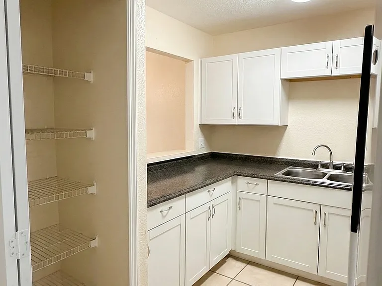 2013 Mary St #TOWNHOUSE — Photo 19